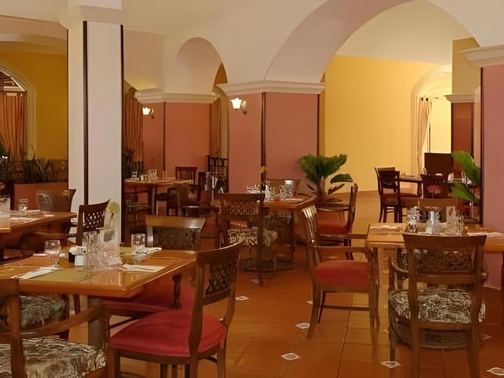 Hotel Melia Panama Canal Colón Kültér fotó